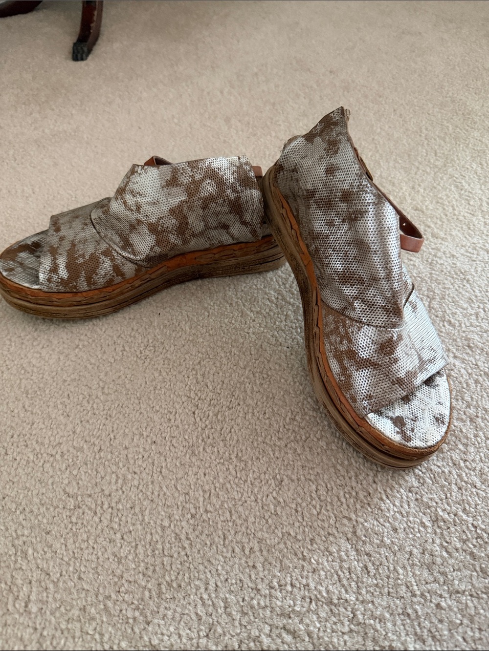 A.S. 98 Lira Platform Sandal Size 9.5